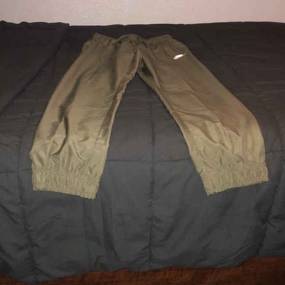 Nike Pants - Picture 2 of 4
